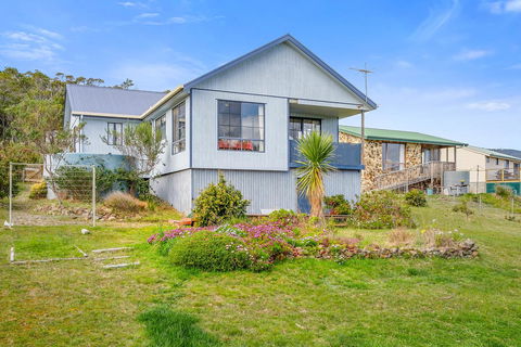 Omaroo Cottage Bruny Island - Accommodation Main Beach 16