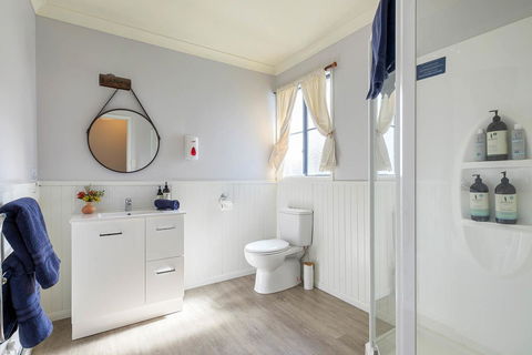 Omaroo Cottage Bruny Island - Accommodation Main Beach 11