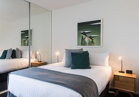 Sullivans Cove Apartments - Accommodation Main Beach 9