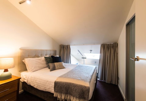 Sullivans Cove Apartments - Accommodation Main Beach 20