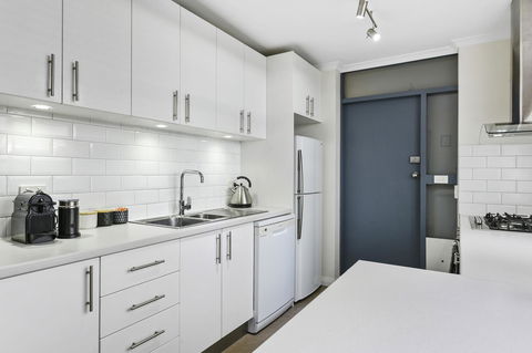 Trinity Hill Apartments - Accommodation Main Beach 7