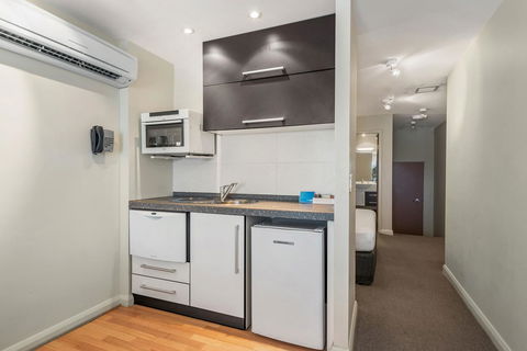 Mantra One Sandy Bay Road - Accommodation Main Beach 25