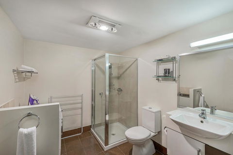 Mantra One Sandy Bay Road - Accommodation Main Beach 22