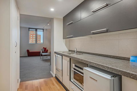 Mantra One Sandy Bay Road - Accommodation Main Beach 20