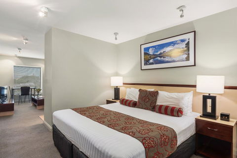 Mantra One Sandy Bay Road - Accommodation Main Beach 26