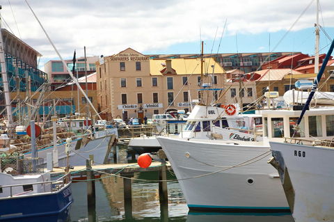 Hobart Waterfront Apartments - Accommodation Main Beach 10