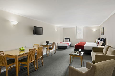 Hobart Waterfront Apartments - Accommodation Main Beach 3