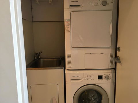 Hobart Inner City Apartment - Accommodation Main Beach 12