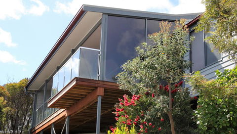 SEA EAGLE COTTAGE Amazing Views Of Bay Of Fires - Accommodation Main Beach 11