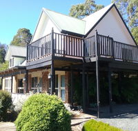 Robin's Nest BB - Accommodation Main Beach
