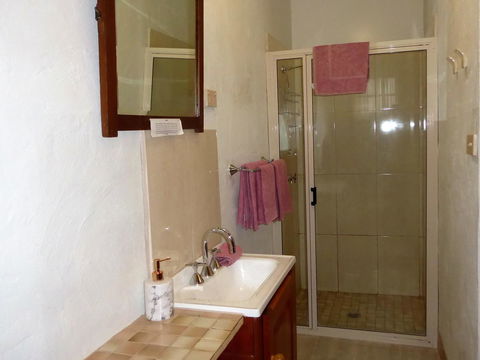 Platypus Park Country Retreat - Accommodation Main Beach 7