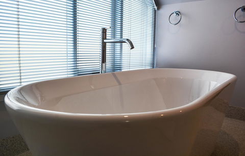 Heathfield Apartments - Accommodation Main Beach 6