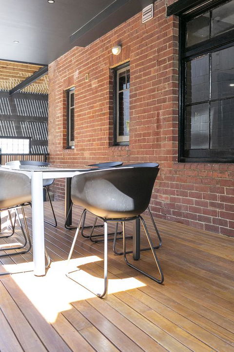 Insomnia On Elizabeth - Accommodation Main Beach 27