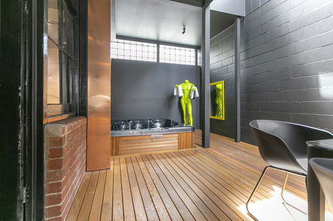 Insomnia On Elizabeth - Accommodation Main Beach 31