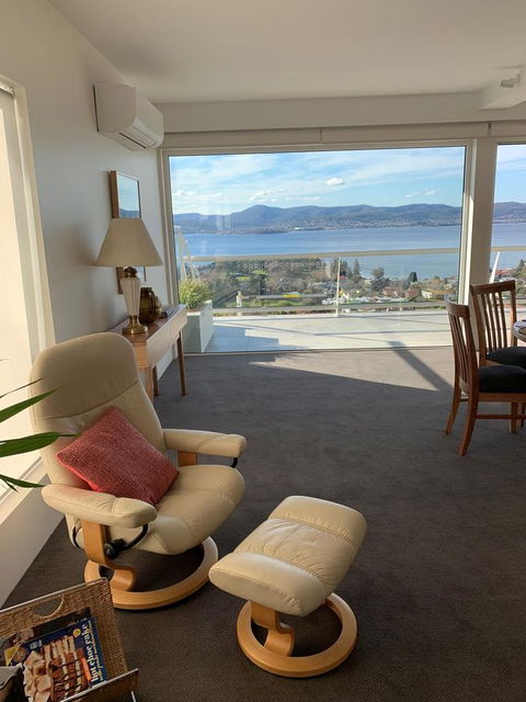 Anchorage Tasmania - Accommodation Main Beach 7