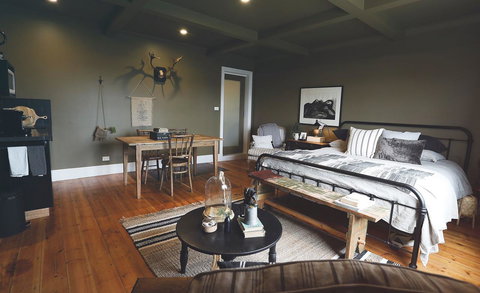 Ship Inn Stanley - Accommodation Main Beach 17