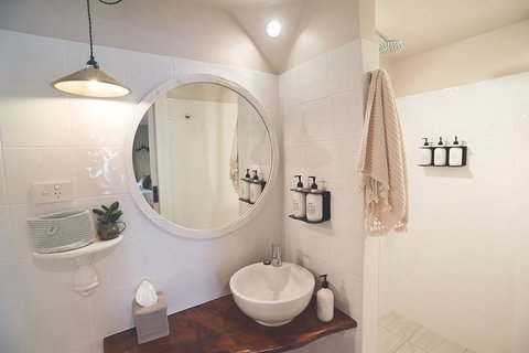 Ship Inn Stanley - Accommodation Main Beach 11