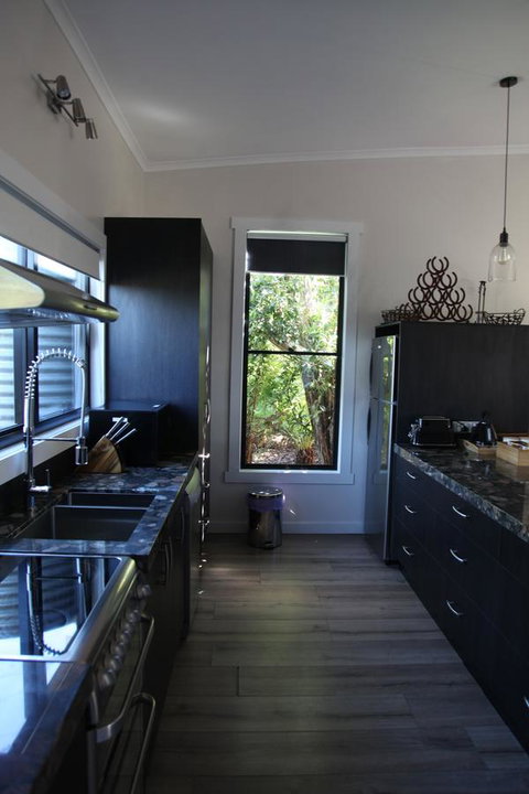 The WeareHouse In Deloraine - Accommodation Main Beach 32