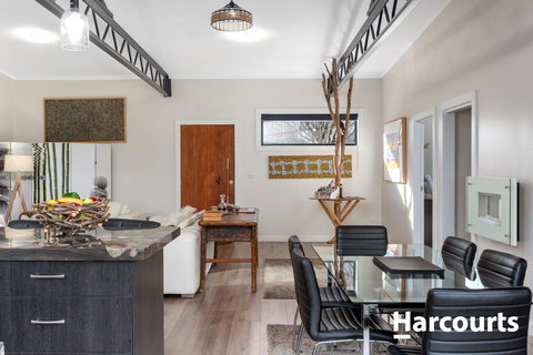 The WeareHouse In Deloraine - Accommodation Main Beach 8