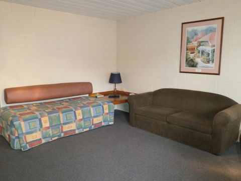 Aberdeen Court Apartments - Accommodation Main Beach 15