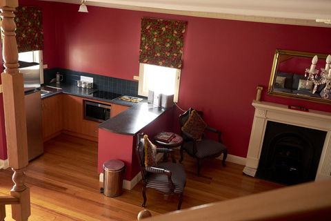 Aldermere Estate Luxury Apartments - Accommodation Main Beach 31