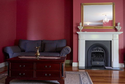 Aldermere Estate Luxury Apartments - Accommodation Main Beach 14