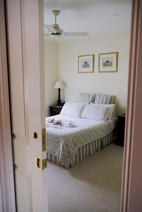 Aldermere Estate Luxury Apartments - Accommodation Main Beach 26