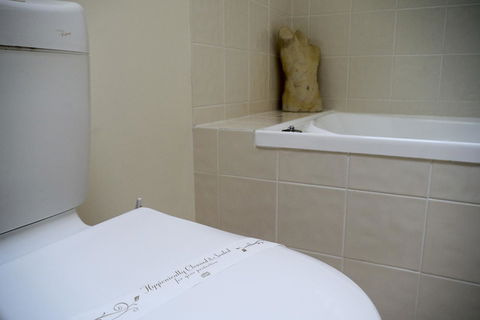 Aldermere Estate Luxury Apartments - Accommodation Main Beach 21