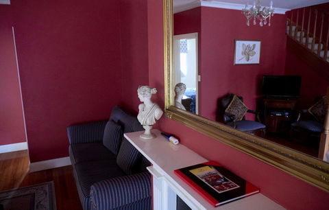 Aldermere Estate Luxury Apartments - Accommodation Main Beach 17