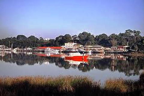 Aldermere Estate Luxury Apartments - Accommodation Main Beach 9