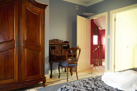 Aldermere Estate Luxury Apartments - Accommodation Main Beach 23