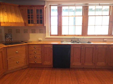 CLAYFIELD HOMESTEAD - Rustic Country Accommodation - Accommodation Main Beach 7