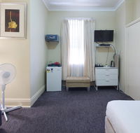 Neutral Bay Lodge - Accommodation Main Beach