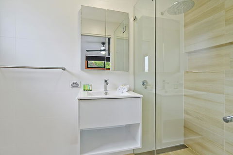 Newcastle Short Stay Apartments - Glebe Road Adamstown - Accommodation Main Beach 2