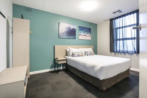 Nightcap At Watermark Glenelg - Accommodation Main Beach 1