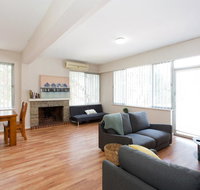 Nights on Broadway - Close to River UWA  Hospitals - Accommodation Main Beach