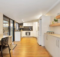 North Central Holiday Home - Accommodation Main Beach