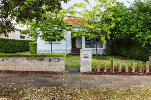 North Cottesloe Cottage - Accommodation Main Beach 0