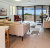 North Shore Towers - Accommodation Main Beach