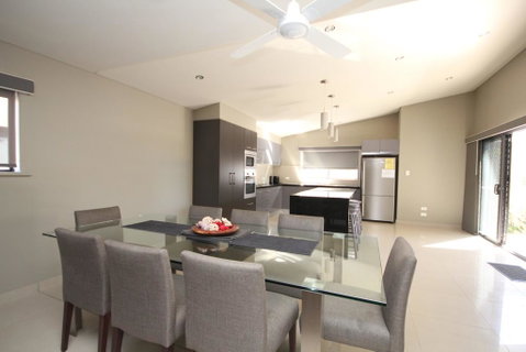 NORTHERN HAVEN-3/16 David Campbell St NH - Accommodation Main Beach 2