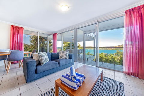 Oasis 22 - Hamilton Island - Accommodation Main Beach 0