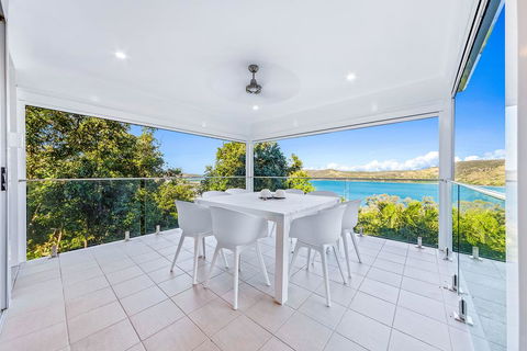 Oasis 22 - Hamilton Island - Accommodation Main Beach 3