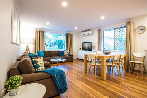 Oberlaken 2/125 Gippsland Street - Accommodation Main Beach 0