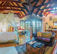 Observatory Cottages - Accommodation Main Beach