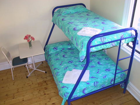 Ocean Beach Backpackers - Accommodation Main Beach 0