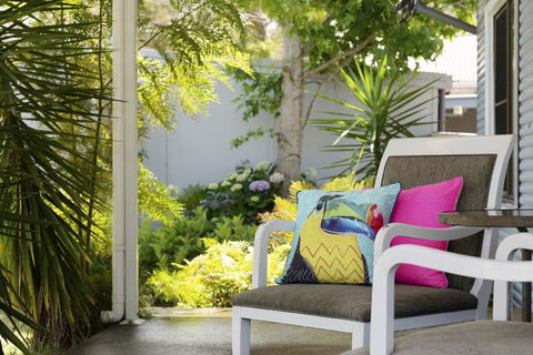 Ocean Breeze - Accommodation Main Beach 0