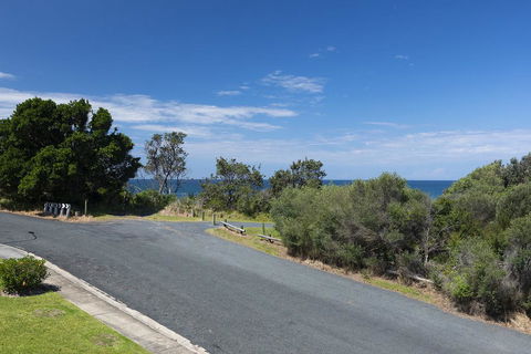 Ocean Crest 10 - Accommodation Main Beach 1