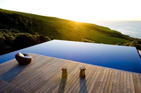 Ocean Farm - Accommodation Main Beach 2