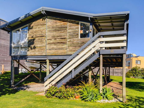 Ocean Reach Retreat - Accommodation Main Beach 2