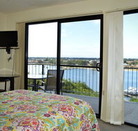 Ocean View Apt 1 - Accommodation Main Beach